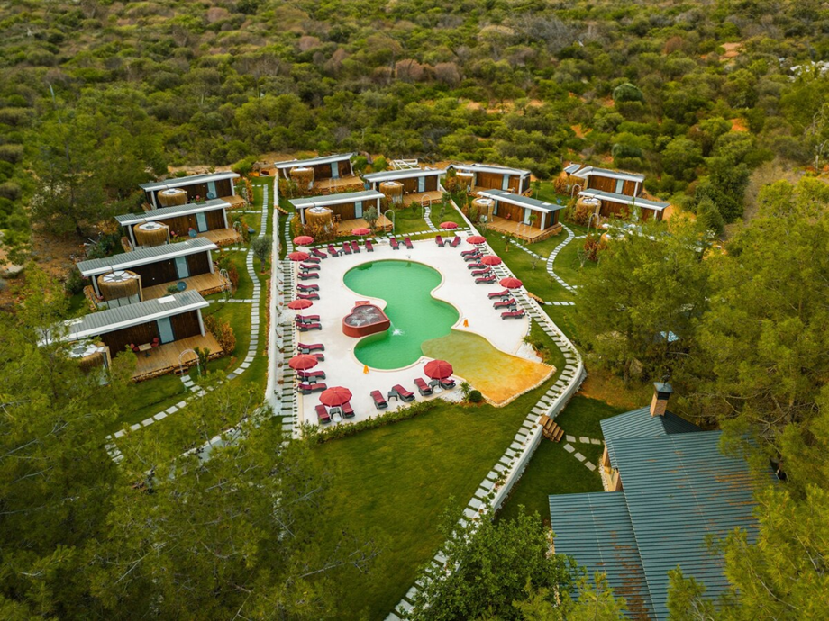 Mossa Afkule Suite Hotel Pool